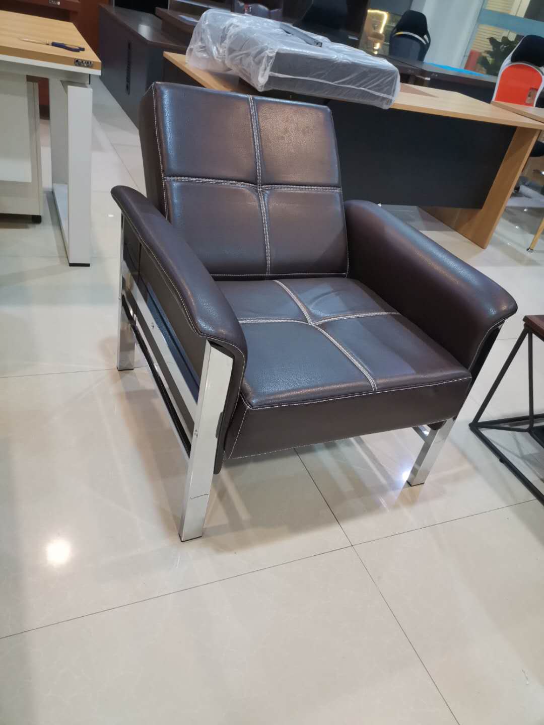 多功能办公沙发