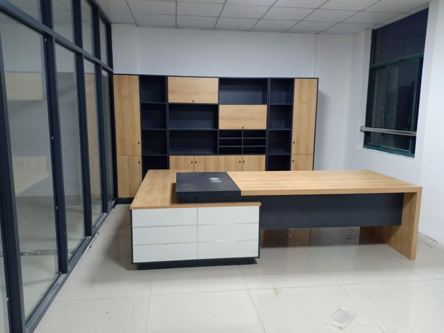 班台老板办公桌